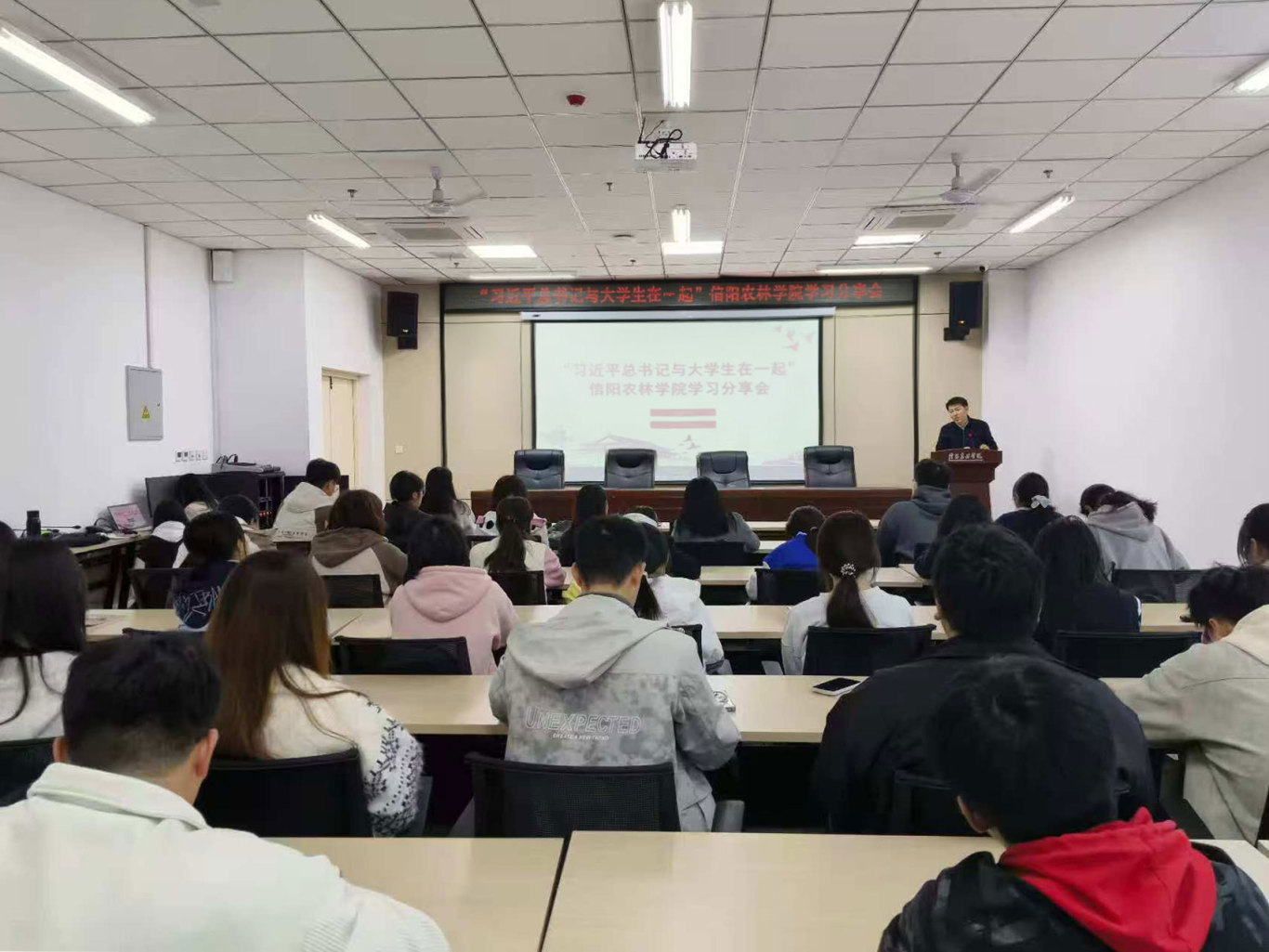 eef64e2394dcc80b547a145ed42101fb.jpg